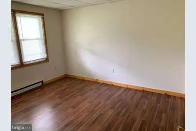 899 N 3rd Street #B UPSTAIRS, Hammonton, NJ 08037 - Photo 6