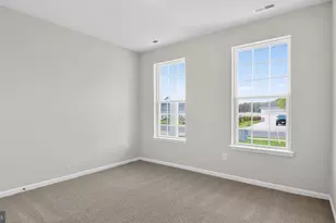 221 Huntington Dr, Egg Harbor Township, NJ 08234 - Photo 2