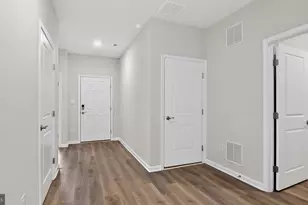 221 Huntington Dr, Egg Harbor Township, NJ 08234 - Photo 14