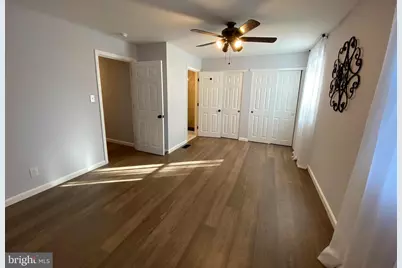 401 Cains Mill Rd, Williamstown, NJ 08094 - Photo 6