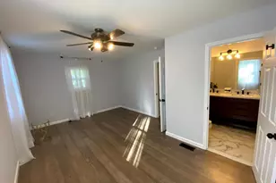 401 Cains Mill Rd, Williamstown, NJ 08094 - Photo 8