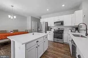 45 Fairhill Ave, Egg Harbor Township, NJ 08234 - Photo 4