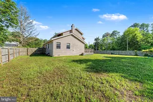 72 S Lisa Dr, Egg Harbor City, NJ 08215 - Photo 34