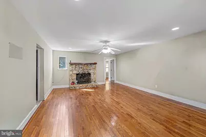 72 S Lisa Drive, Egg Harbor City, NJ 08215 - Photo 6