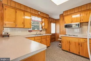 810 W Summer Rd, Minotola, NJ 08341 - Photo 10
