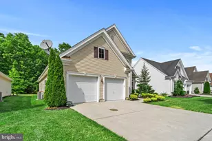 145 Bluebell Drive, Egg Harbor Township, NJ 08234 - Photo 2