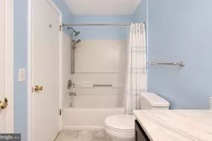 131 Driftwood Ct, Galloway, NJ 08205 - Photo 16