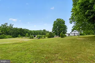 6587 Millville Ave, Mays Landing, NJ 08330 - Photo 2