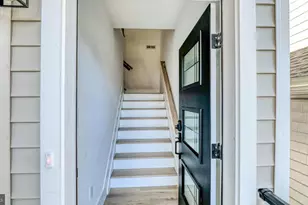 107 N New Haven Ave, Ventnor City, NJ 08406 - Photo 2