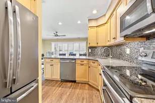 710 Harbour Cove, Somers Point, NJ 08244 - Photo 10