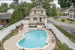 102 S Packard St, Hammonton, NJ 08037 - Photo 2