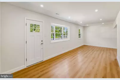 114 S River Drive, Williamstown, NJ 08094 - Photo 2