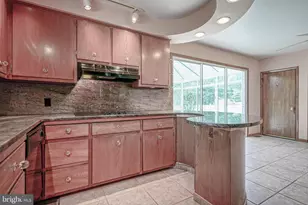 197 Park Ave, Hammonton, NJ 08037 - Photo 16