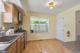 6179 Towhee Ln, Mays Landing, NJ 08330 - Photo 8