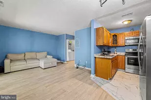 13 Stratton Ct, Absecon, NJ 08205 - Photo 2