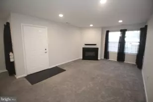 213 Meadow Ridge Rd, Galloway, NJ 08205 - Photo 4