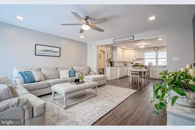 21 N Grand Street, Hammonton, NJ 08037 - Photo 4