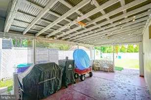 21 N Grand St, Hammonton, NJ 08037 - Photo 32
