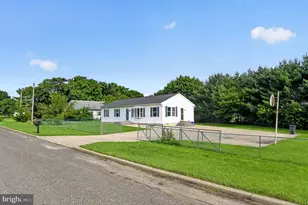 112 E Atlantic Ave, Minotola, NJ 08341 - Photo 2
