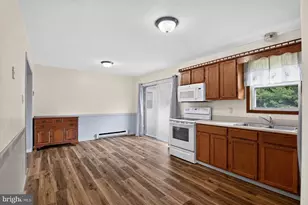 112 E Atlantic Ave, Minotola, NJ 08341 - Photo 6
