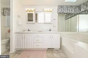 25 Knollwood Dr, Mays Landing, NJ 08330 - Photo 42