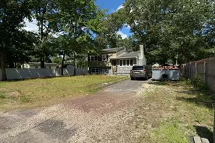 502 Wildwood Ave, Williamstown, NJ 08094 - Photo 2