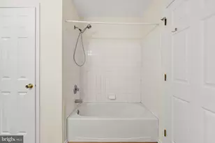 125 Woodberry Dr, Egg Harbor Township, NJ 08234 - Photo 12