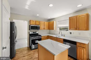 125 Woodberry Dr, Egg Harbor Township, NJ 08234 - Photo 32