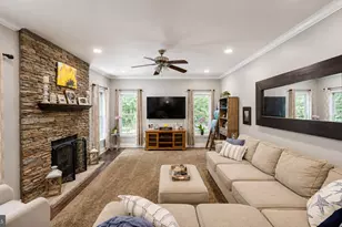 45 Weeping Willow Cir, Egg Harbor Township, NJ 08234 - Photo 10