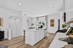 128 Washington St N, Hammonton, NJ 08037 - Photo 2