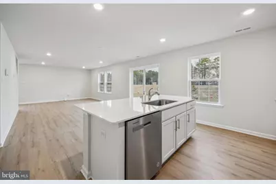 107 Malibu Drive, Egg Harbor Township, NJ 08234 - Photo 10