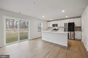 107 Malibu Dr, Egg Harbor Township, NJ 08234 - Photo 8
