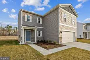 107 Malibu Dr, Egg Harbor Township, NJ 08234 - Photo 2