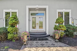 214 W Liebig St, Egg Harbor City, NJ 08215 - Photo 2