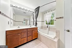 64 Meadow Cir, Mays Landing, NJ 08330 - Photo 24
