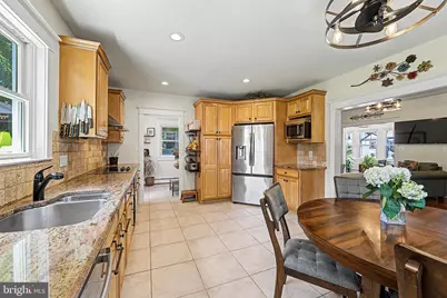 34 E Dawes Avenue, Somers Point, NJ 08244 - Photo 10