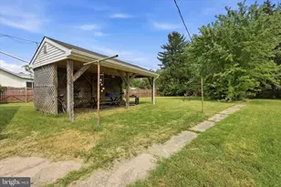 212 Boston Ave, Egg Harbor City, NJ 08215 - Photo 22