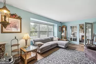 11 Queens Ln, Hammonton, NJ 08037 - Photo 10
