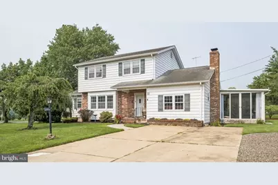 11 Queens Lane, Hammonton, NJ 08037 - Photo 1