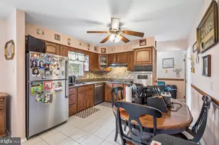 11 Queens Ln, Hammonton, NJ 08037 - Photo 22