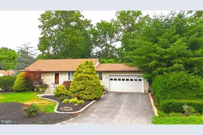 219 N Madison Avenue, Hammonton, NJ 08037 - Photo 1