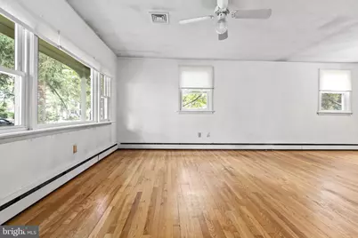 544 St Louis Avenue, Egg Harbor City, NJ 08215 - Photo 4