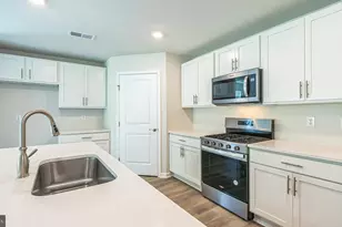 223 Huntington Dr, Egg Harbor Township, NJ 08234 - Photo 20