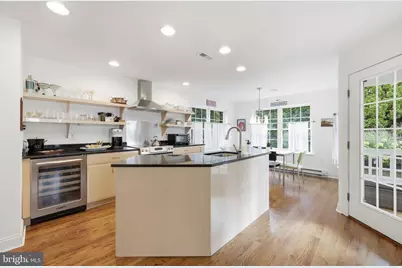 113 N Pembroke Avenue, Margate City, NJ 08402 - Photo 8