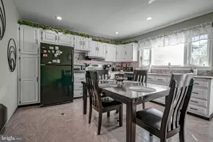 112 E Park Ave, Williamstown, NJ 08094 - Photo 12