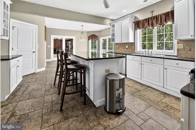 822 E Harlequin Drive, Galloway, NJ 08205 - Photo 16
