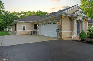 12 Princeton Ave, Egg Harbor Township, NJ 08234 - Photo 4
