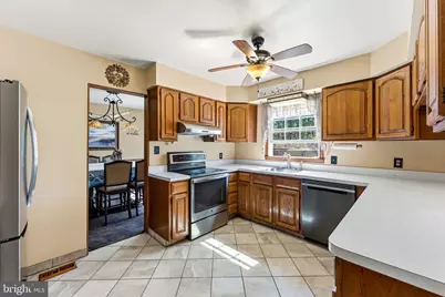 5209 Connecticut Avenue, Hammonton, NJ 08037 - Photo 12
