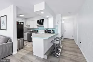 236 N Derby Ave, Ventnor City, NJ 08406 - Photo 10