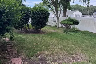 14 Colwick Dr, Somers Point, NJ 08244 - Photo 4